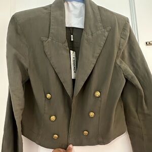 L'AGENCE Green Cropped Blazer with Structured Shoulders